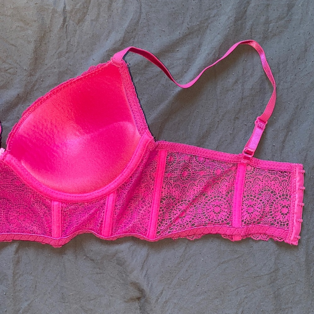 Bra - Picture 2 of 4